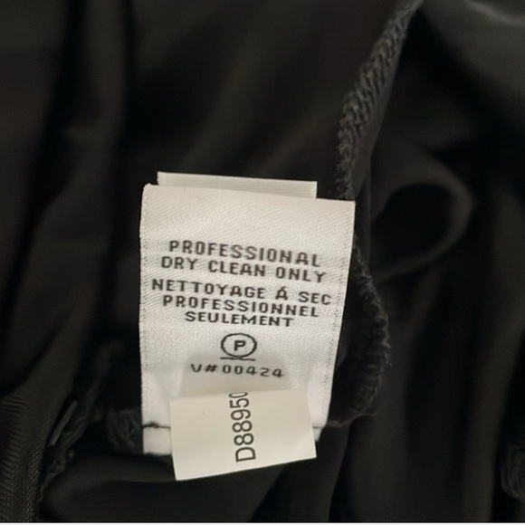 New Diane Von Furstenberg Black Ruched V-neck Rayon Dress Size 4 - Picture 10 of 13